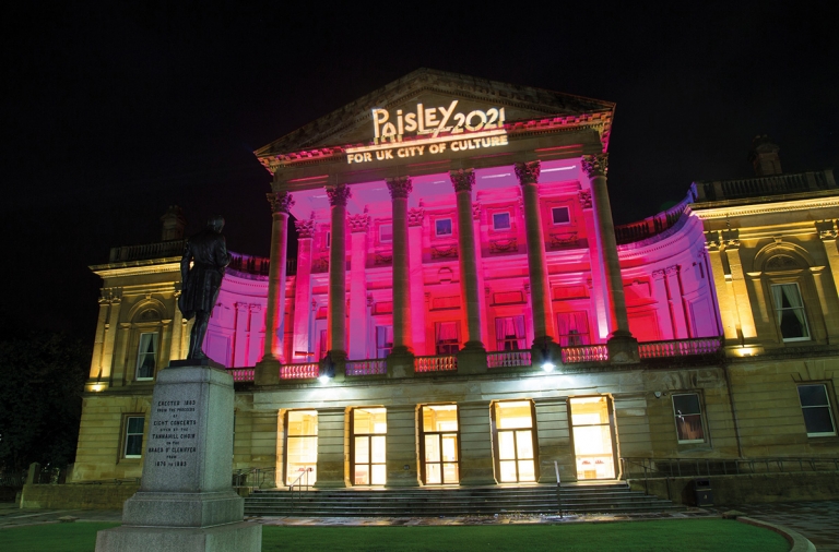 Landmarks illuminate to support Paisley 2021 – “Scotland’s Bid”