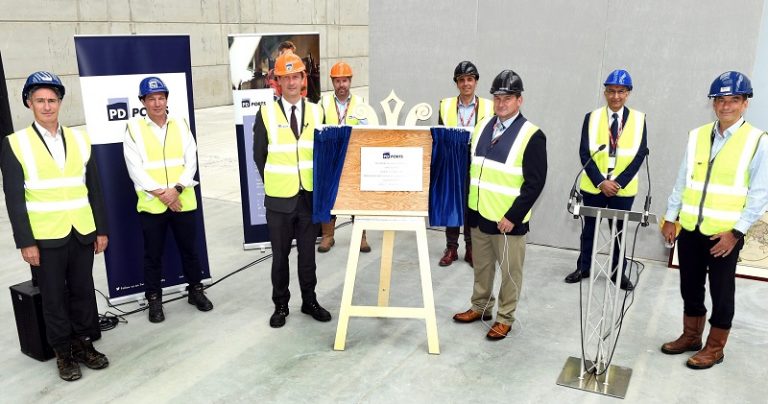 Minister for Regional Growth and Local Government opens multi-million pound bulks terminal at Teesport